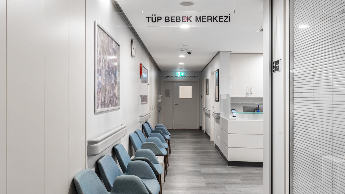 American Hospital - Waiting Area